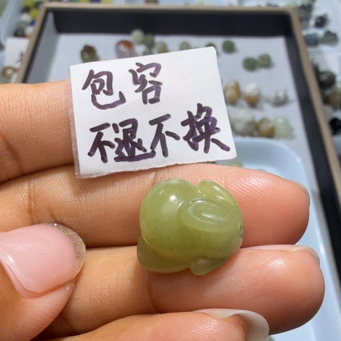 和田玉未镶嵌珠宝奇石