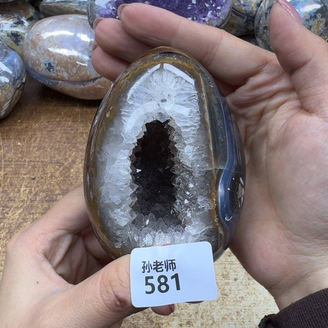水晶大型摆件（非配饰）未镶嵌