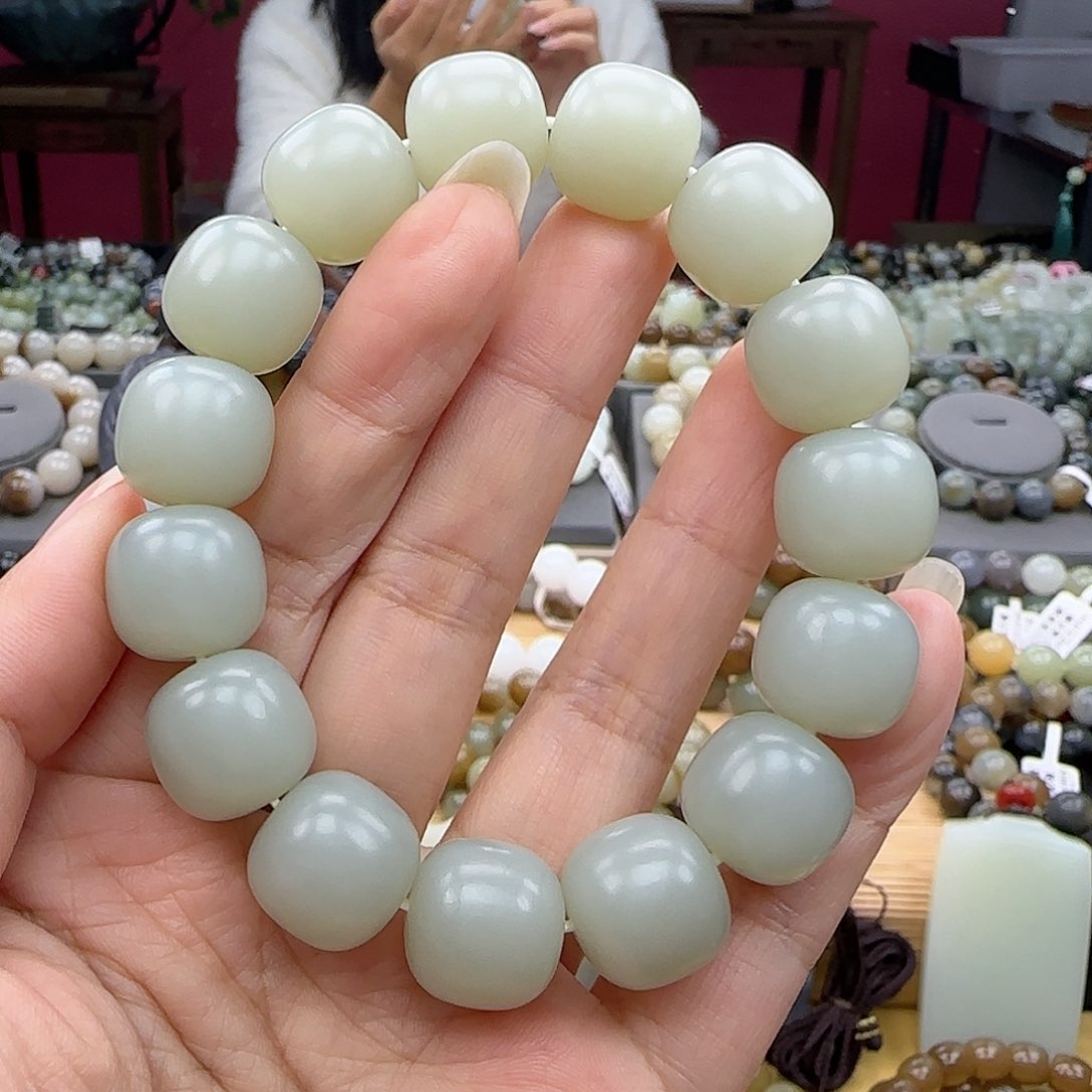 和田玉手链未镶嵌