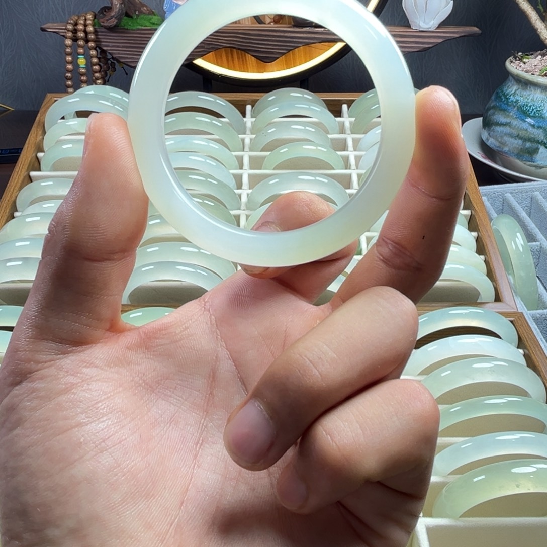 美***姐蛇纹石玉未镶嵌手镯1111111