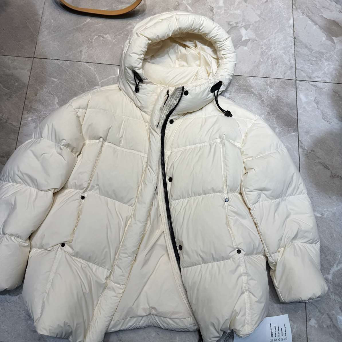 宁夫人家实体店现货加厚羽绒服