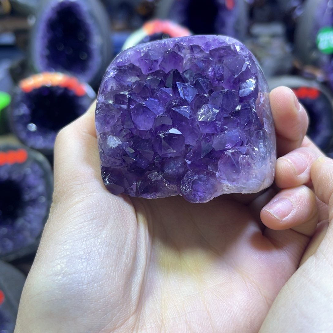 紫晶摆件未镶嵌紫水晶