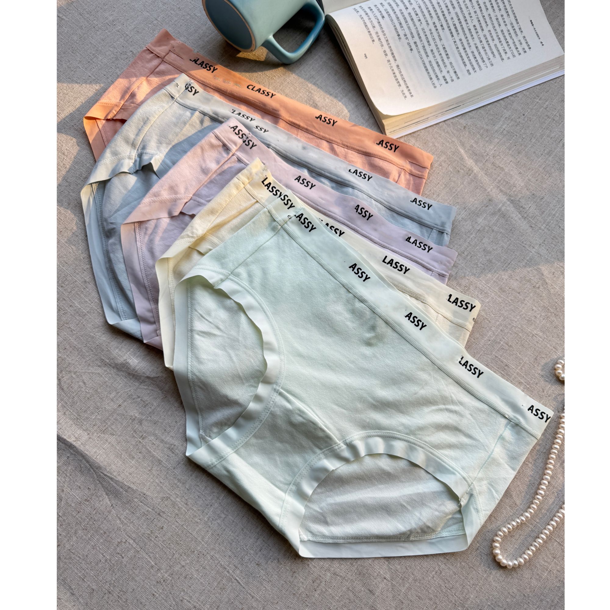 ZK058 女士修身内搭打底短裤