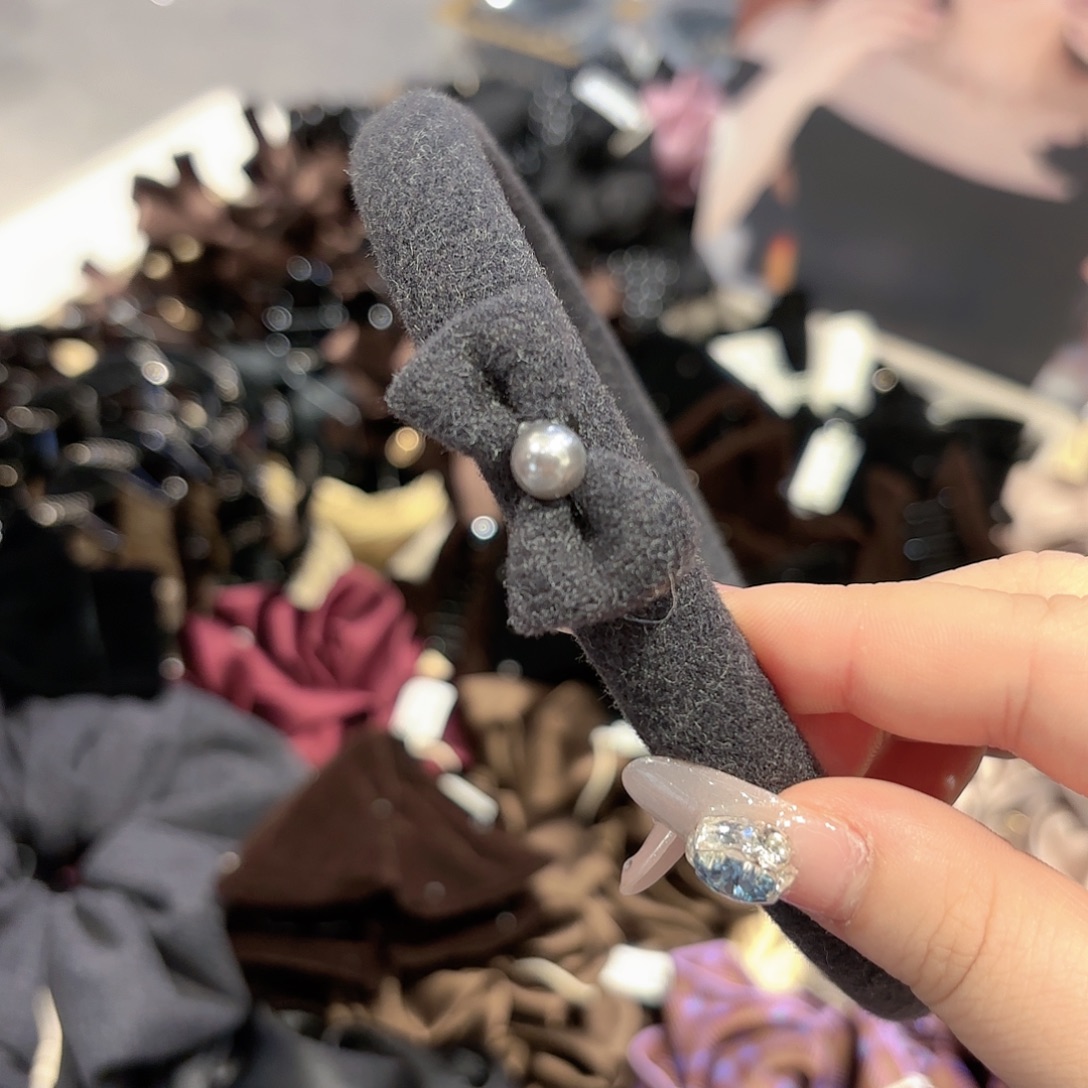 皮质铁合金发饰发夹