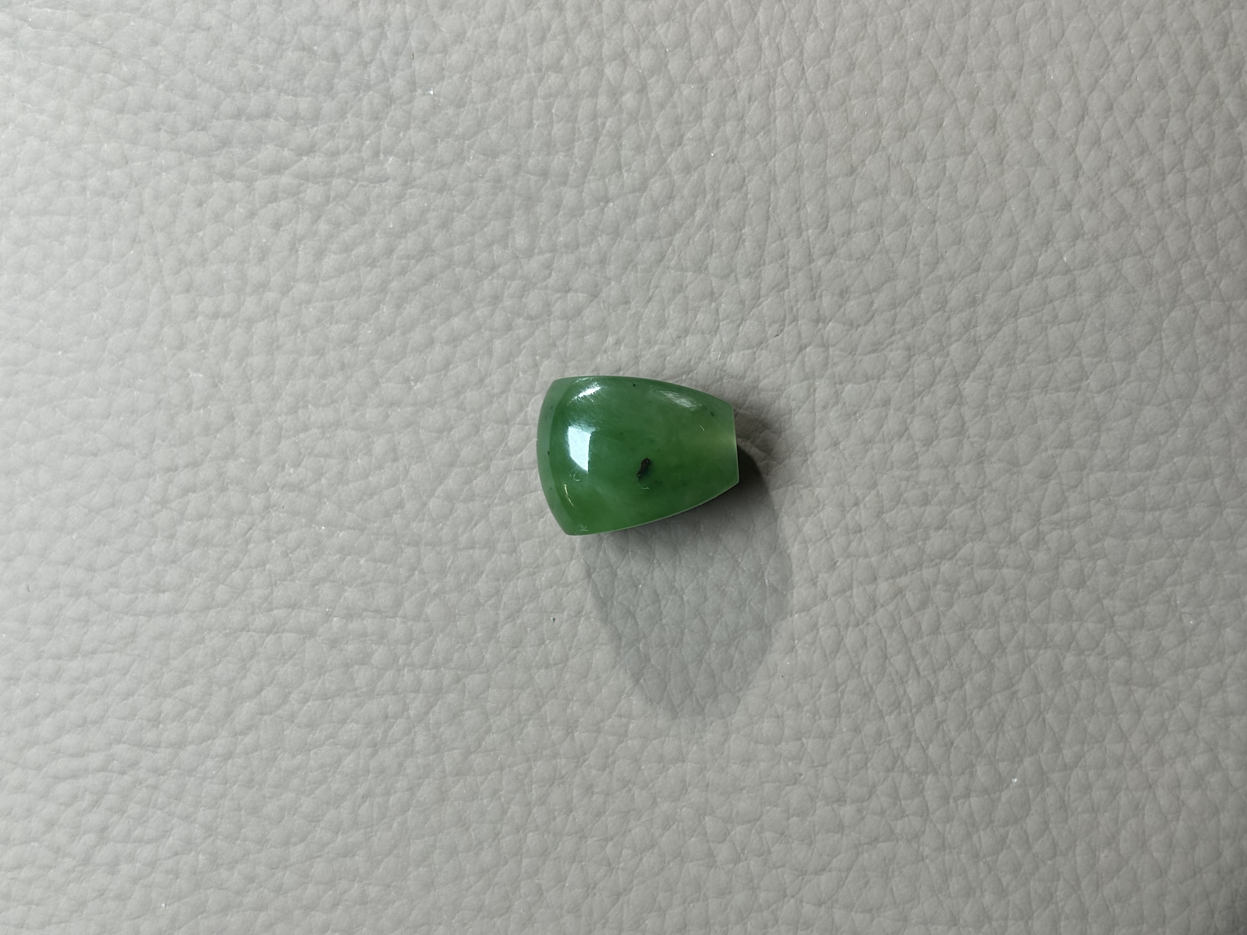 碧玉三通精雕饰品可diy搭配珠链的时尚配饰
