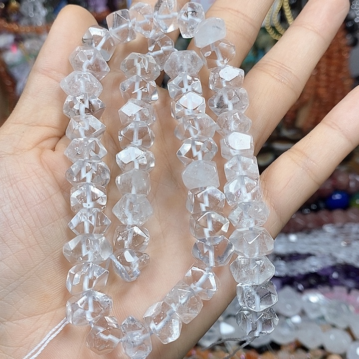 真***闹玛瑙/玉髓未镶嵌珠宝半成品