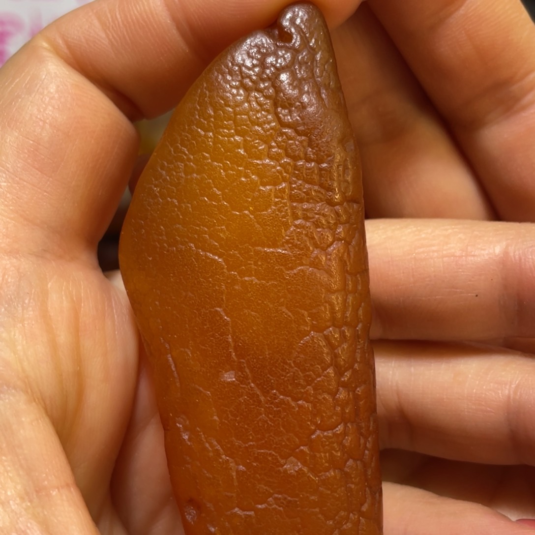 定制琥珀未镶嵌原石