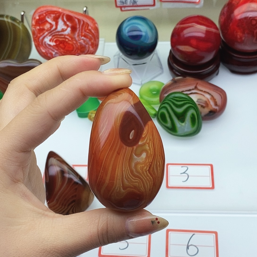 玛瑙/玉髓未镶嵌颈饰