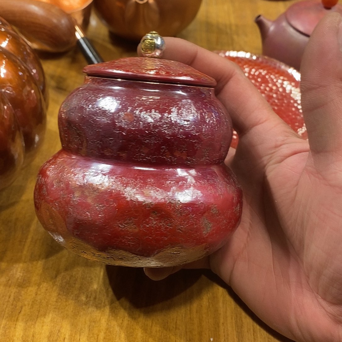 小葫芦茶叶罐手工锻打工艺