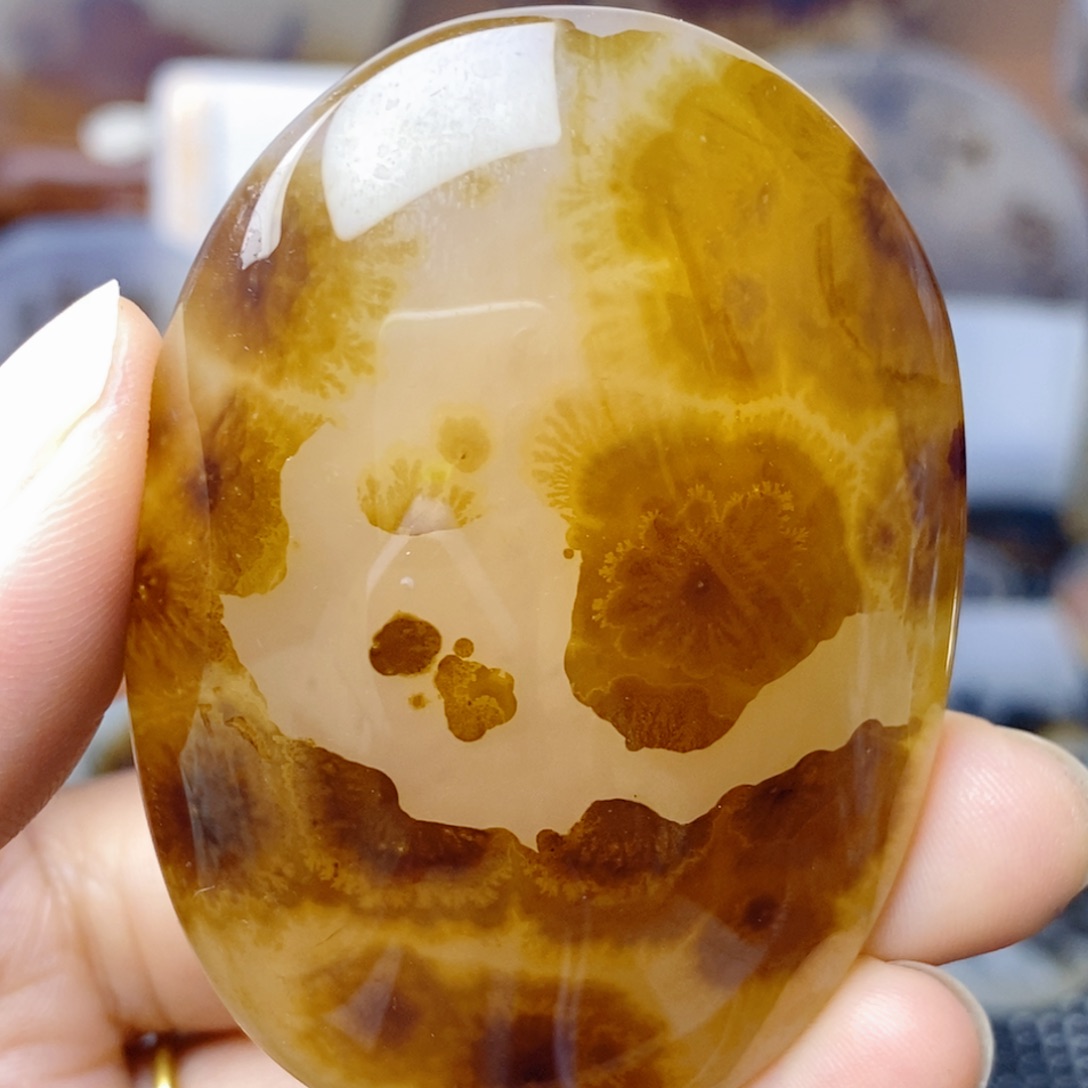 玛瑙/玉髓未镶嵌珠宝奇石