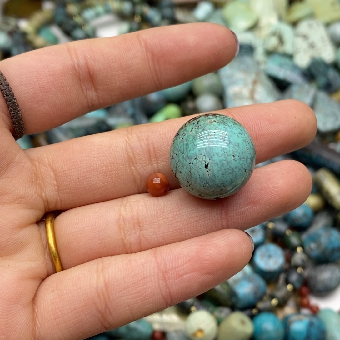 弥***弥南红玛瑙未镶嵌珠宝奇石