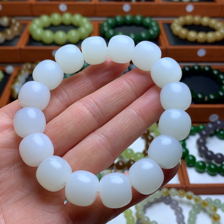 和田玉手串未镶嵌