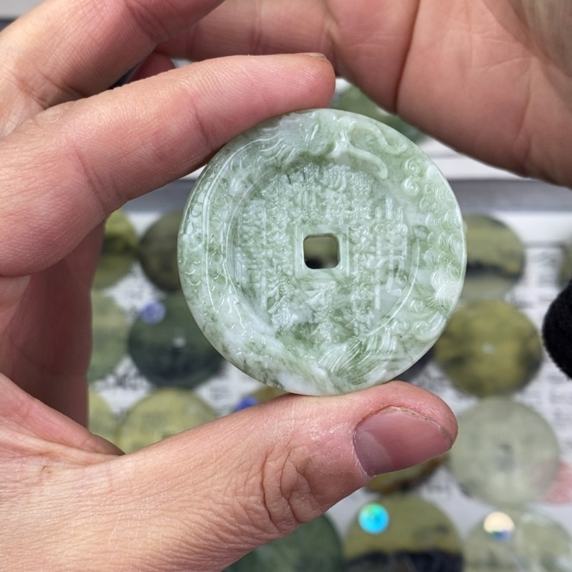 【闪购商品】岫玉颈饰未镶嵌十***人岫玉山鬼花钱