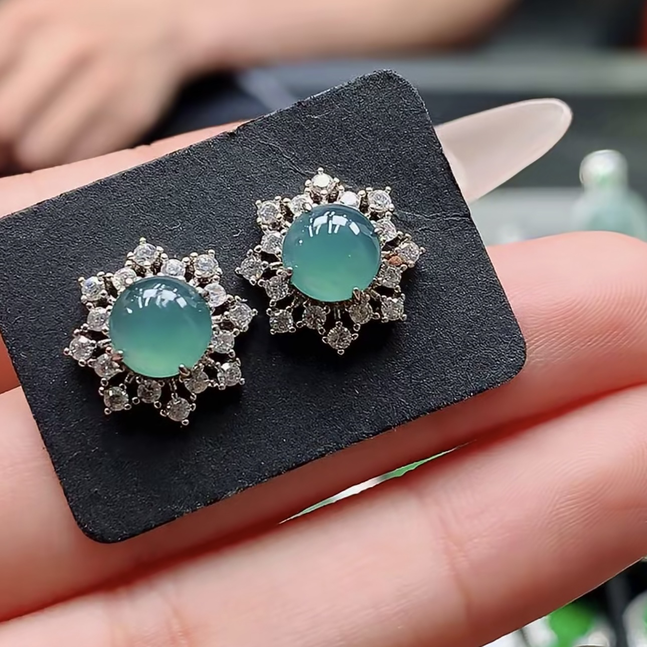 天然翡翠A货 冰蓝耳钉