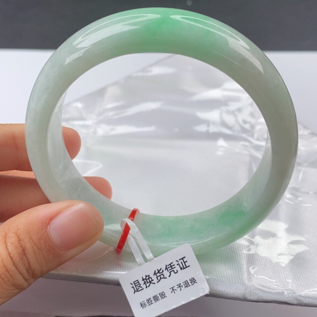 翡翠手镯未镶嵌60-15.4-8