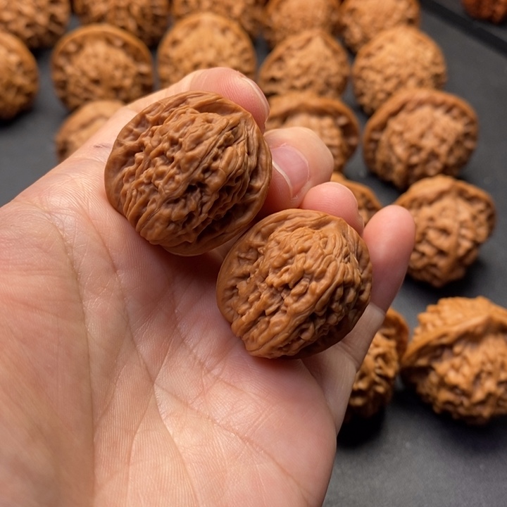 文玩核桃把件27尺四座楼手捻