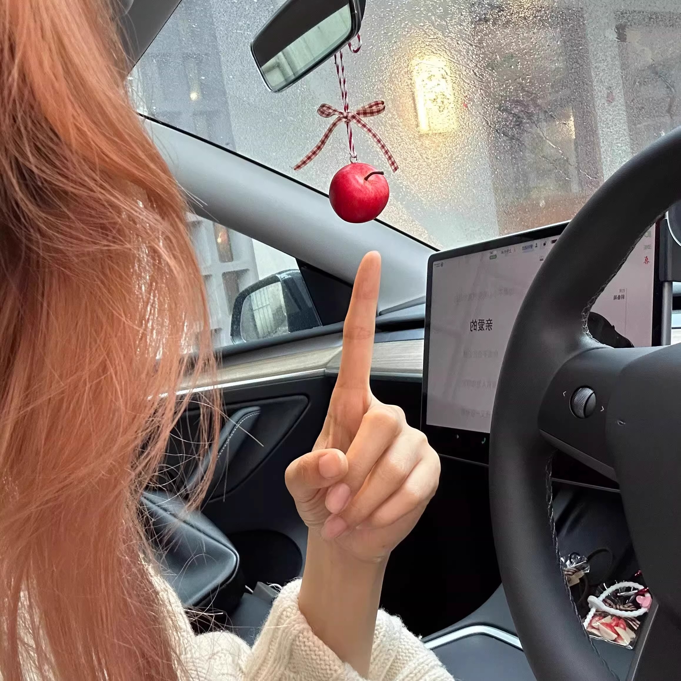 【平平安安】苹果车挂汽车车内后视镜挂件高级感有趣的水果车饰