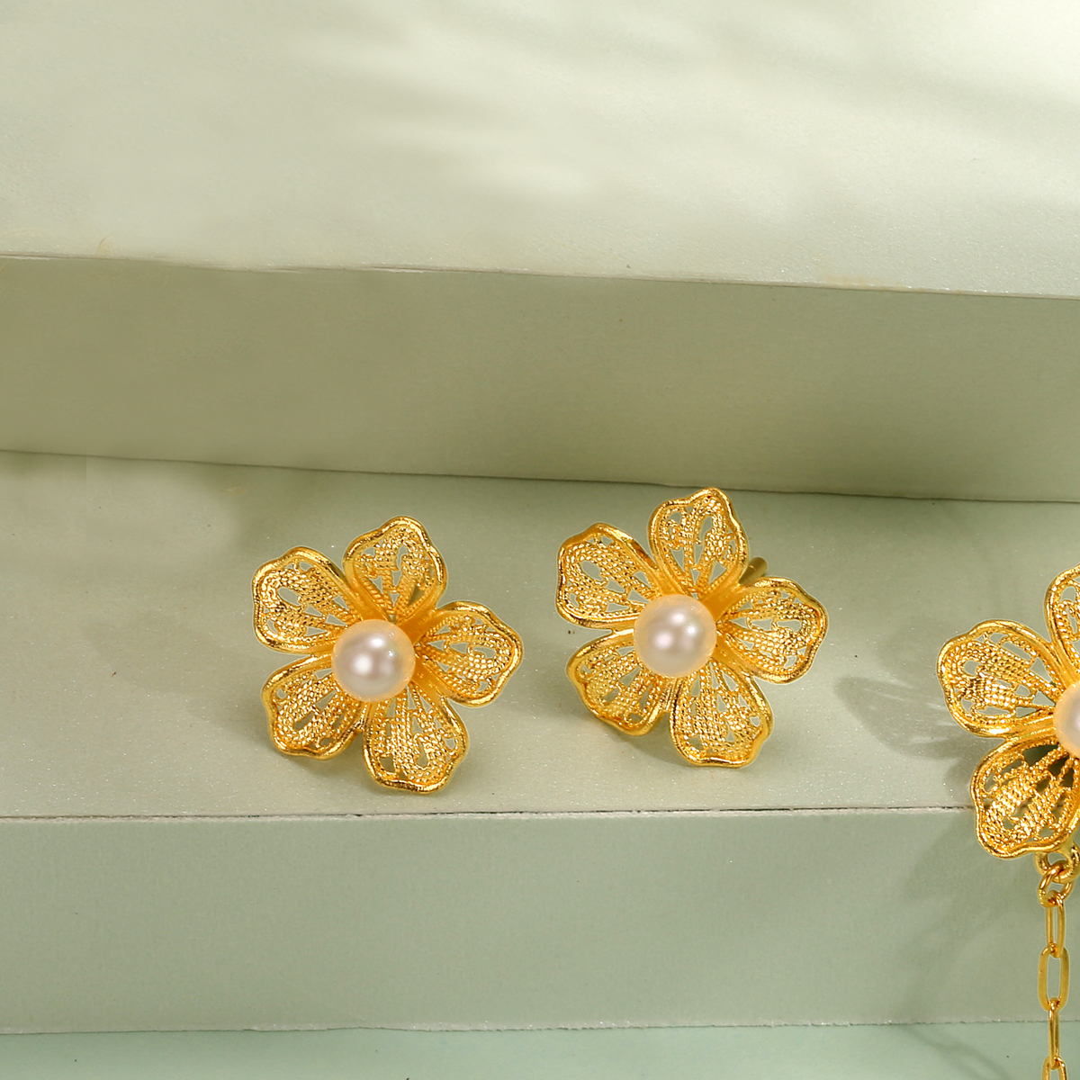 【桃之夭夭耳饰】足金 古法  桃花 浪漫 甜蜜 金色优雅