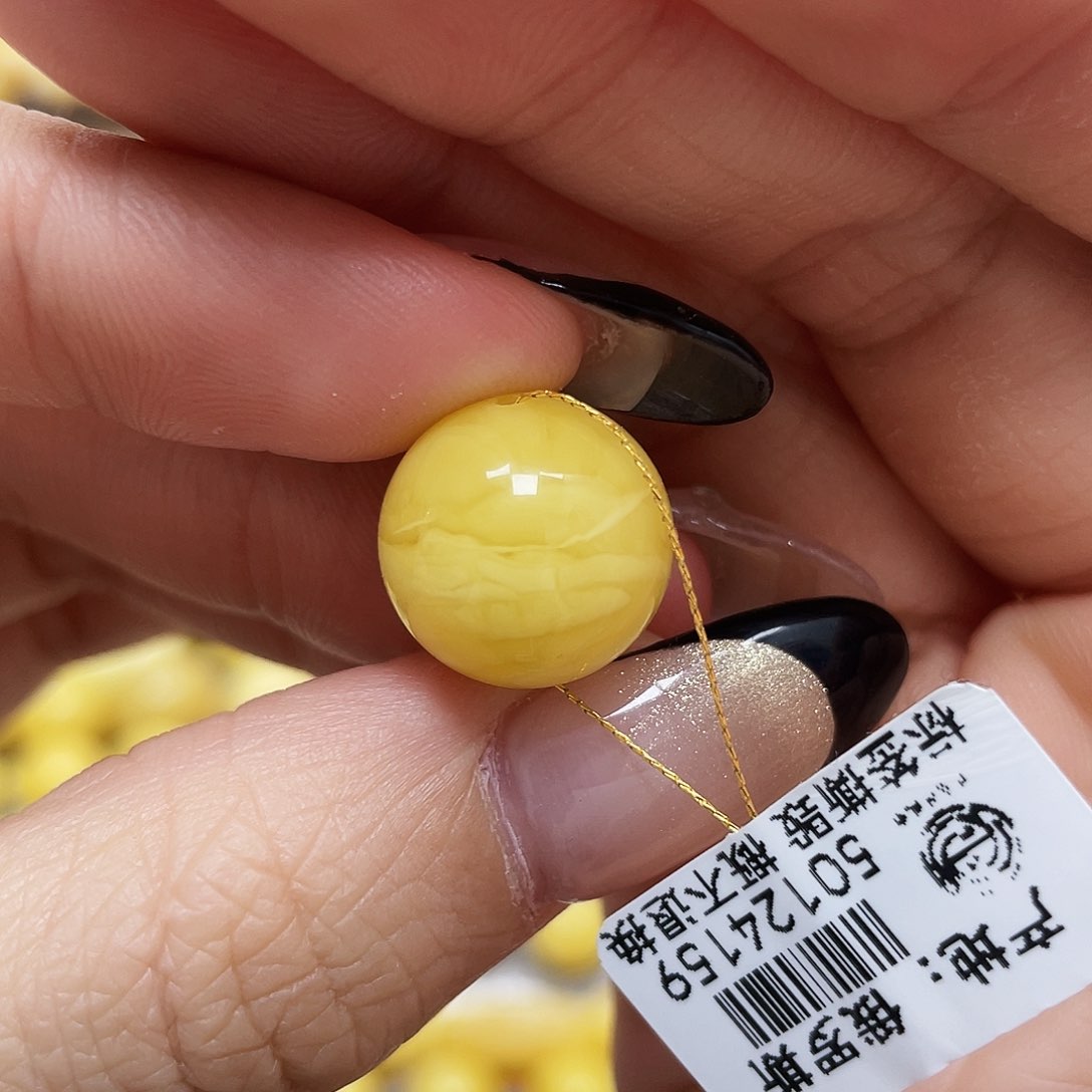 琥珀珠宝奇石未镶嵌14.8mm平头