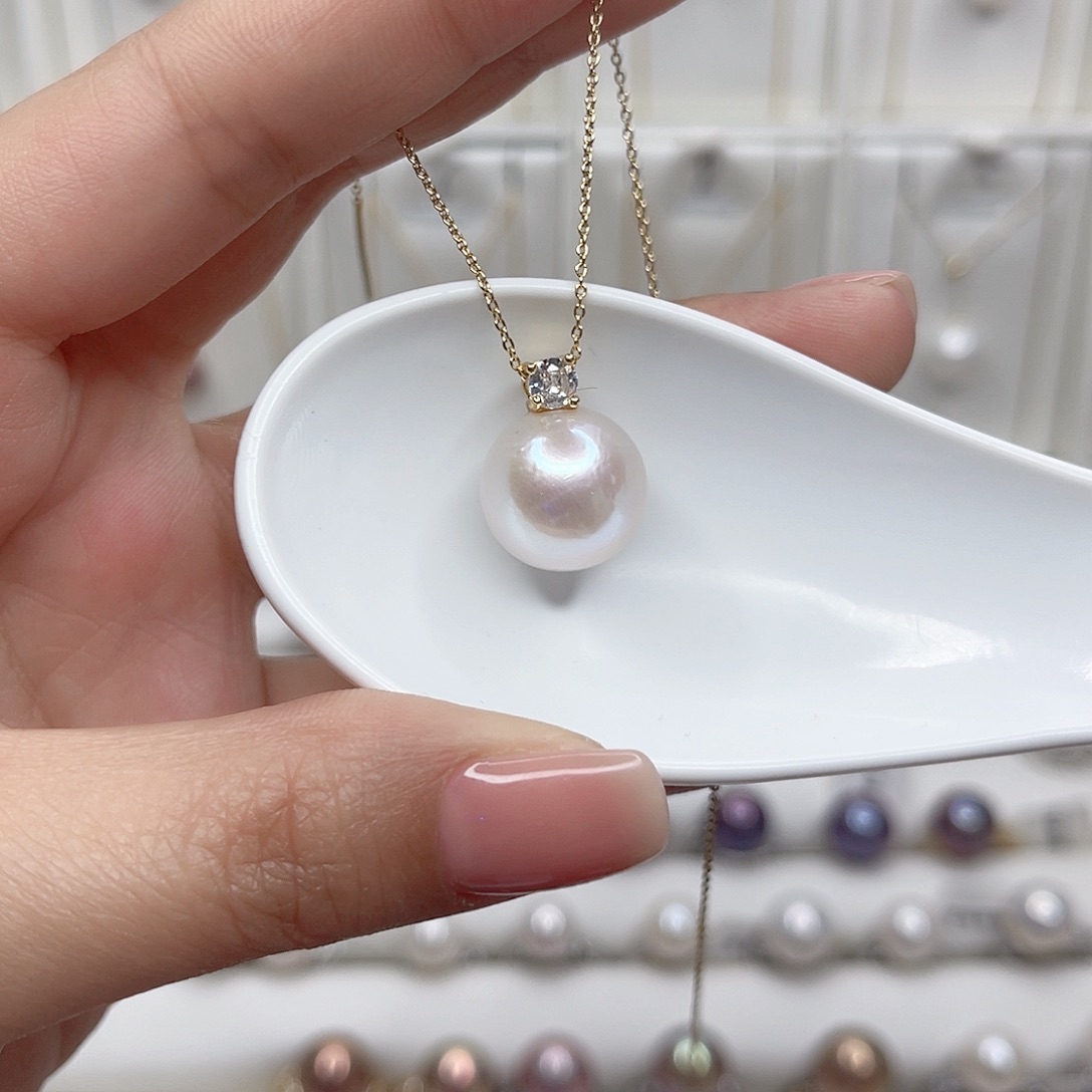 淡水珍珠吊坠(赠链)未镶嵌