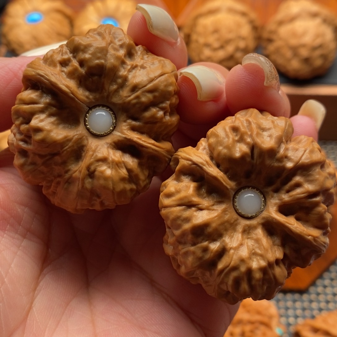 文玩核桃把件39尺寸哇哇