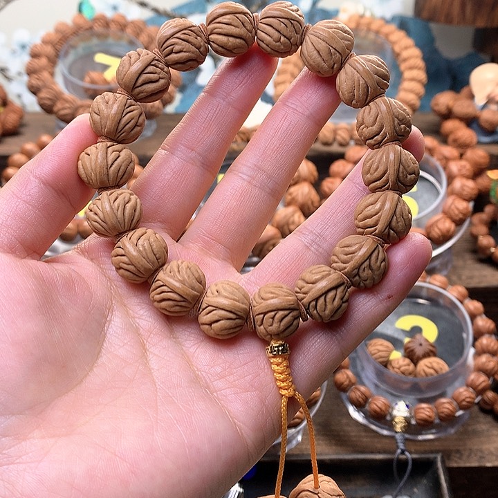 【闪购商品】文玩核桃吊坠1.6柳叶