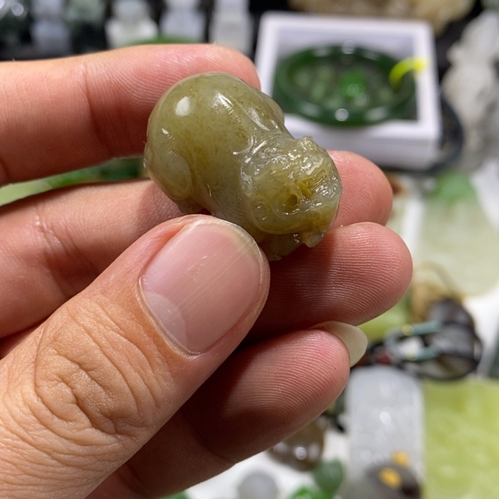 和田玉（糖玉）未镶嵌车挂