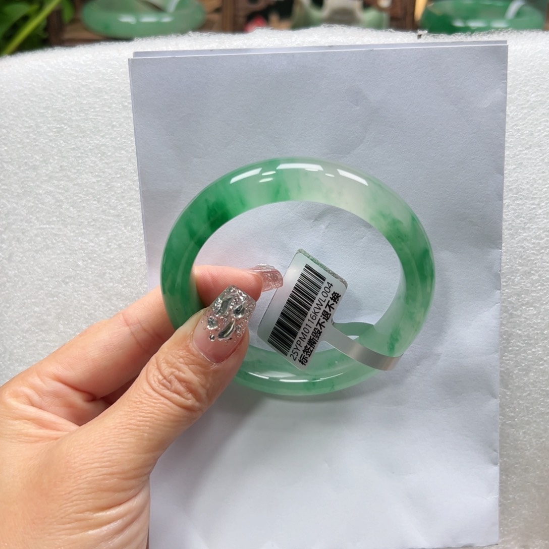 石英质玉手镯未镶嵌➕佳佳565758