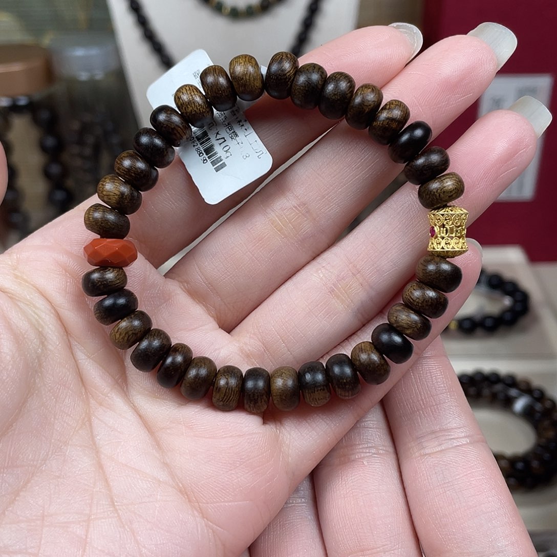 沉香手串用****0越南富森红土沉留疤沉水0.8