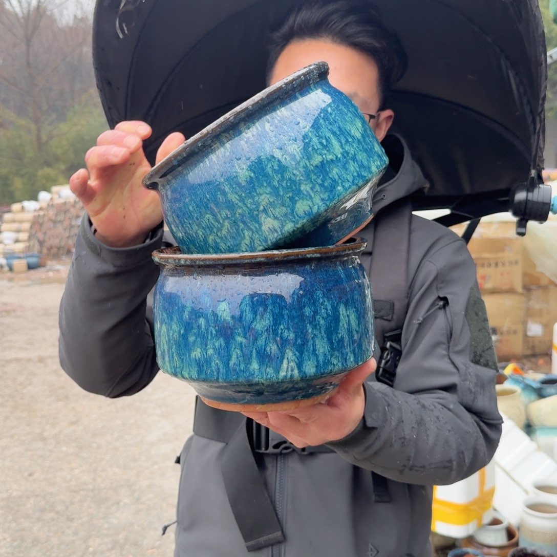 紫砂花盆口20高15（两个拼盆雪花