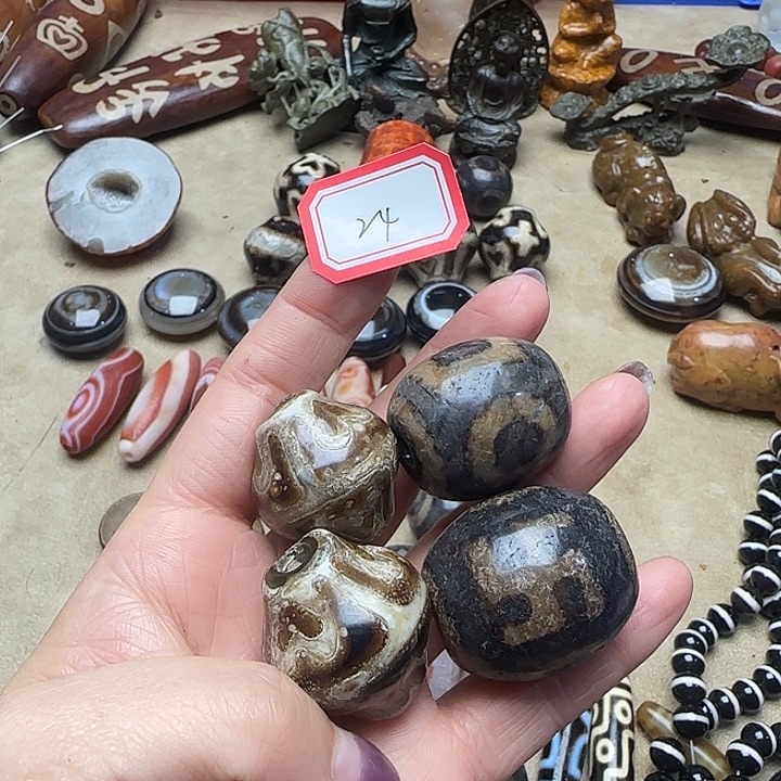 双***️玛瑙/玉髓未镶嵌珠宝半成品24