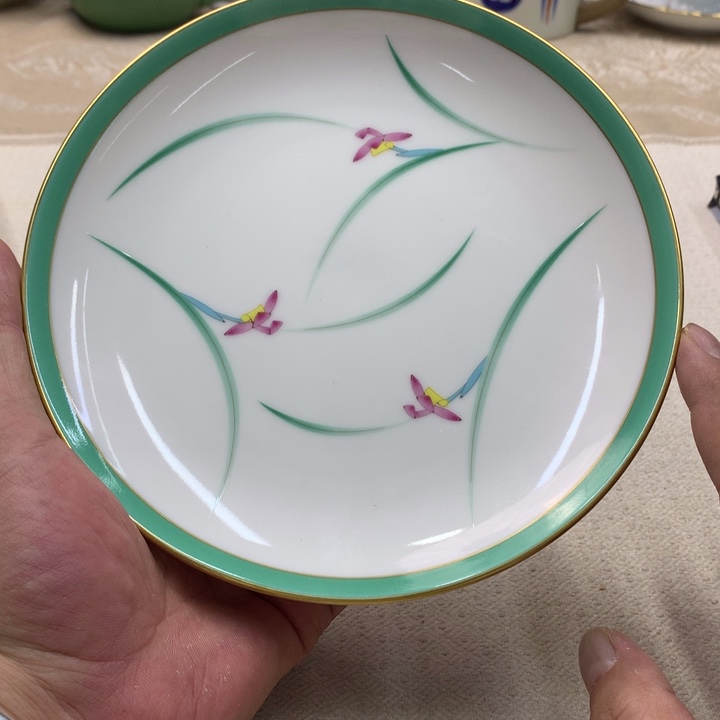 瓷片这些东西是不是就