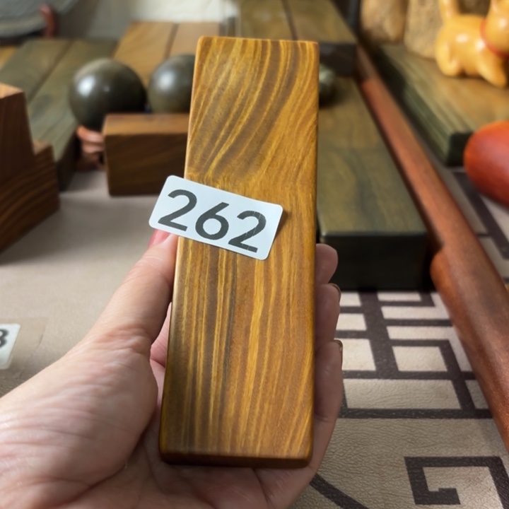 维腊木（绿檀）墨**尘