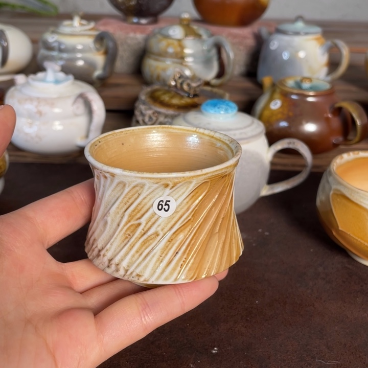 起*条柴烧 中白杯 微瑕不退不换65