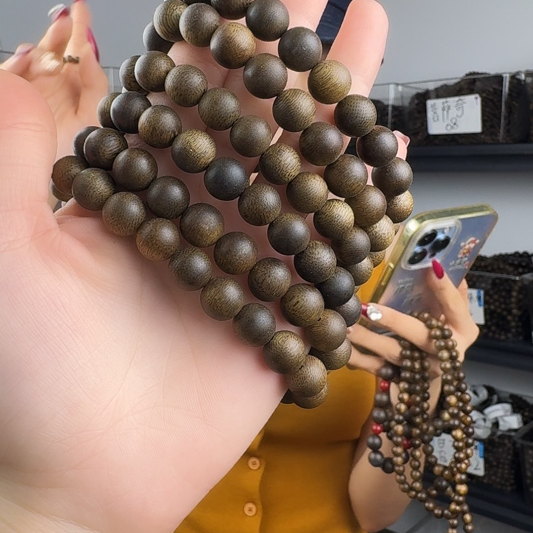 沉香香囊沉香加里曼丹圆珠单圈卡10发一