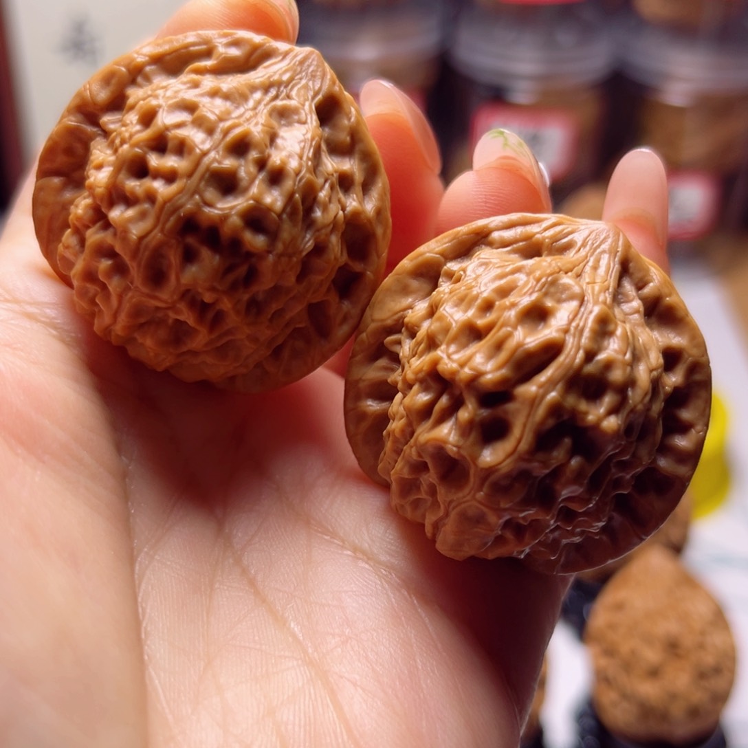 文玩核桃吊坠小众龙公子