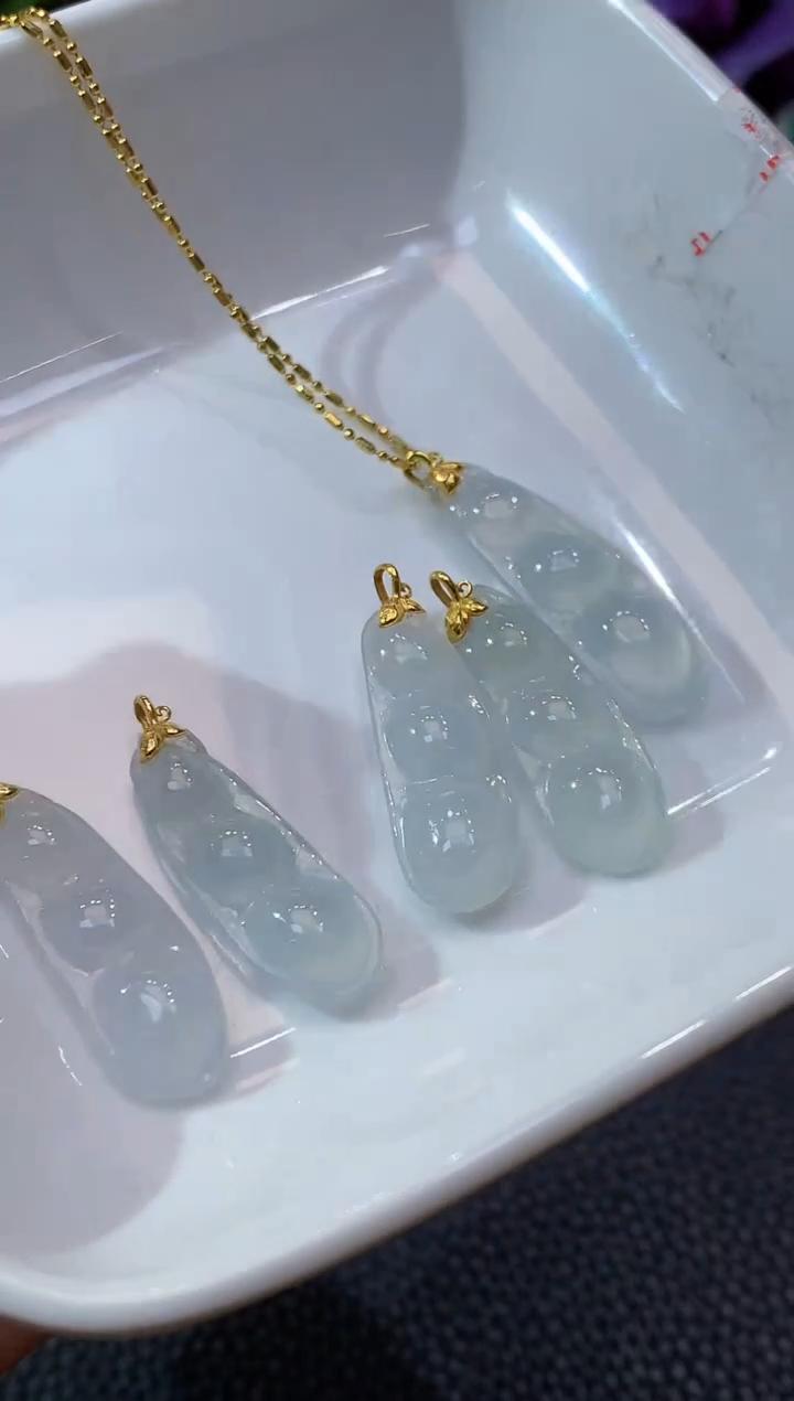 【云中意】18K金 翡翠豆子吊坠（不含链）- 多样性发一件 ty