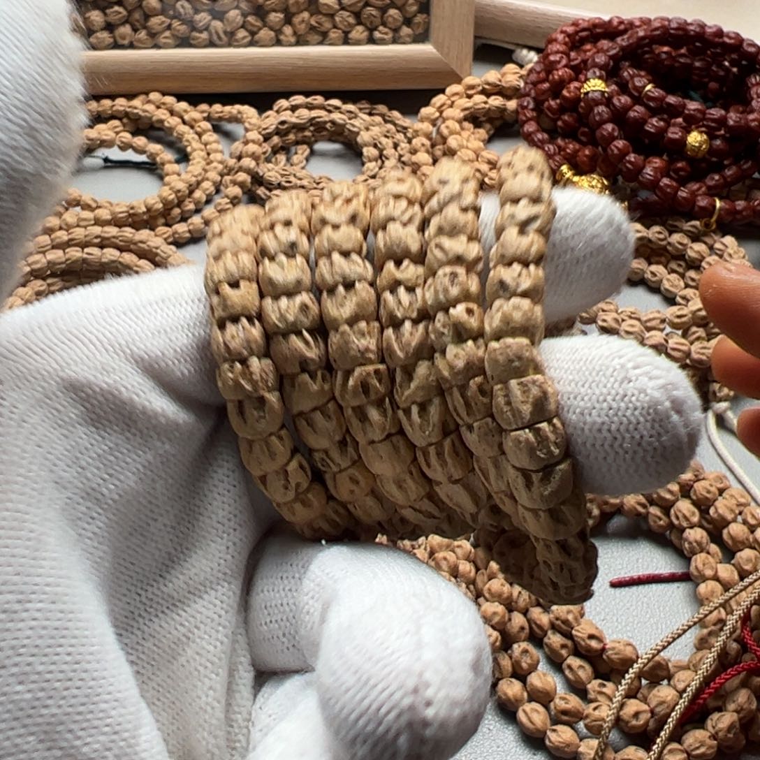 柏香籽/百香籽吊坠阿*