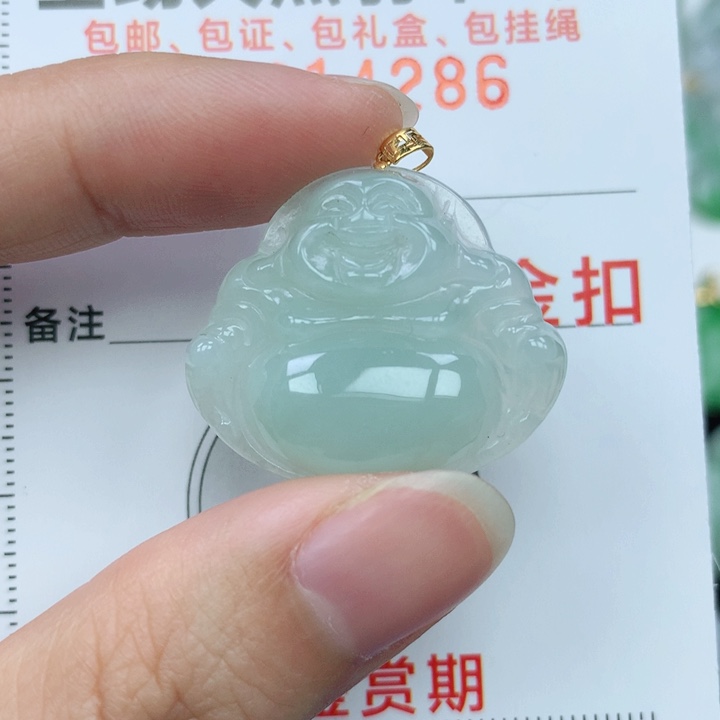翡翠颈饰18K金镶嵌天然翡翠a货