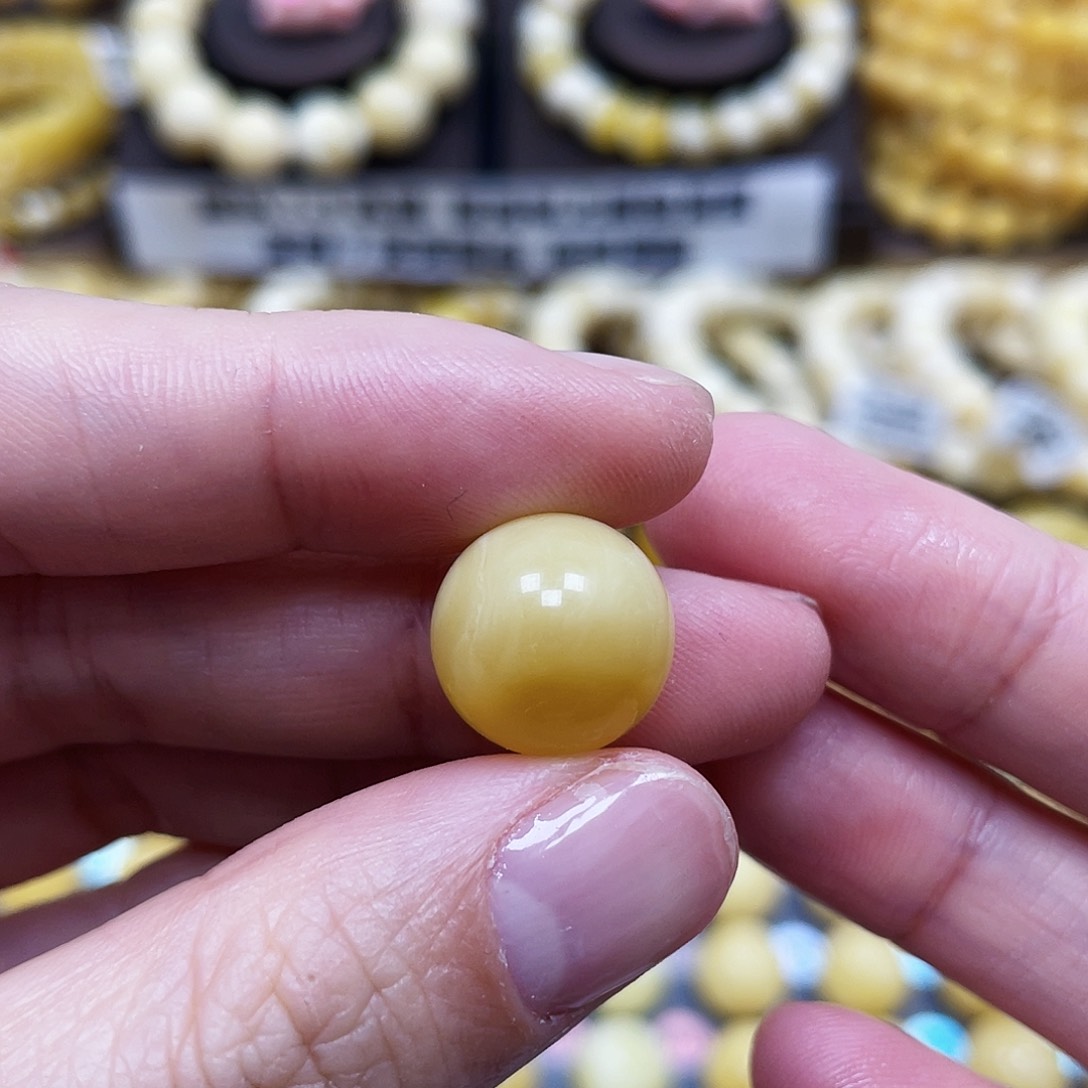 琥珀珠宝奇石未镶嵌13.6mm