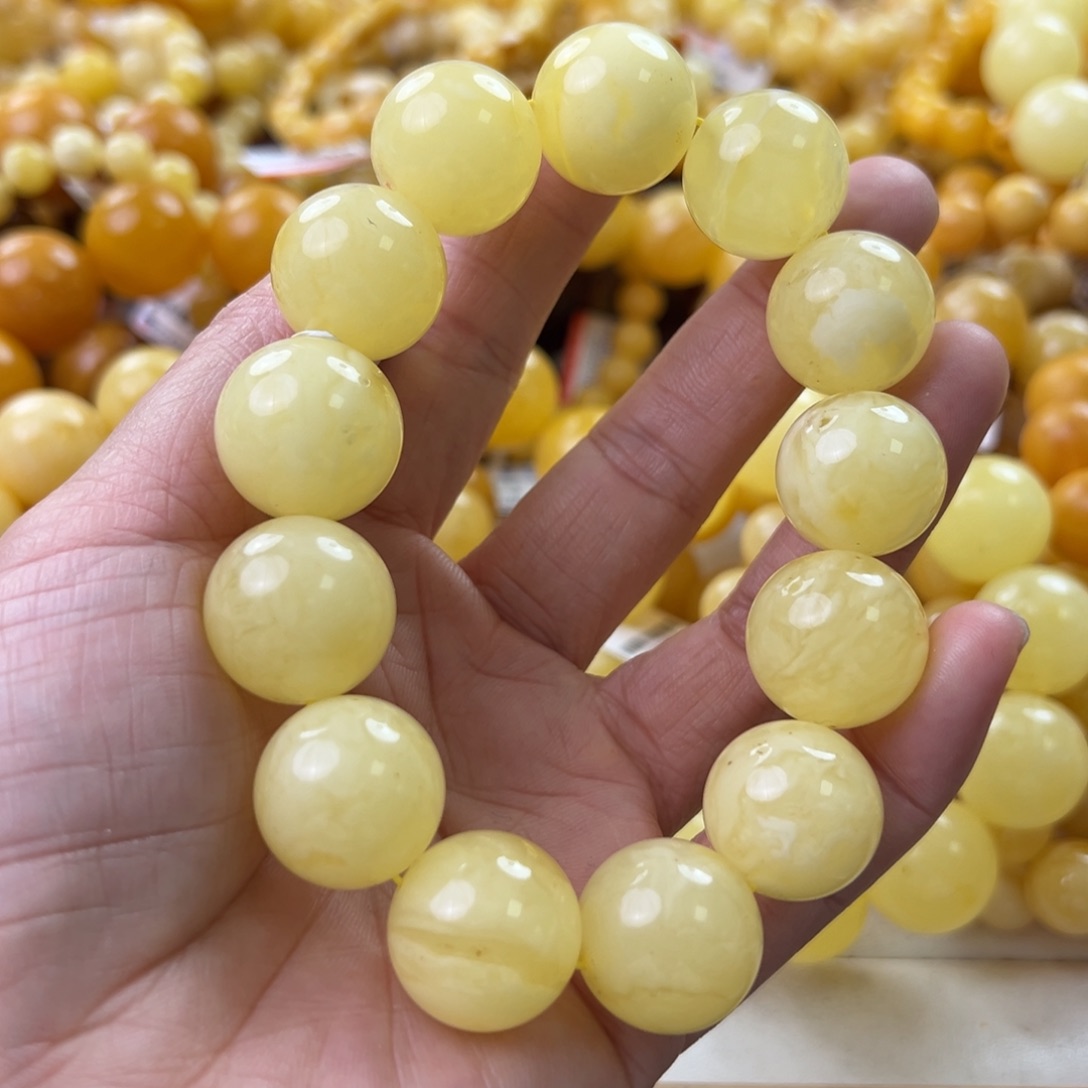 琥珀珠宝奇石未镶嵌