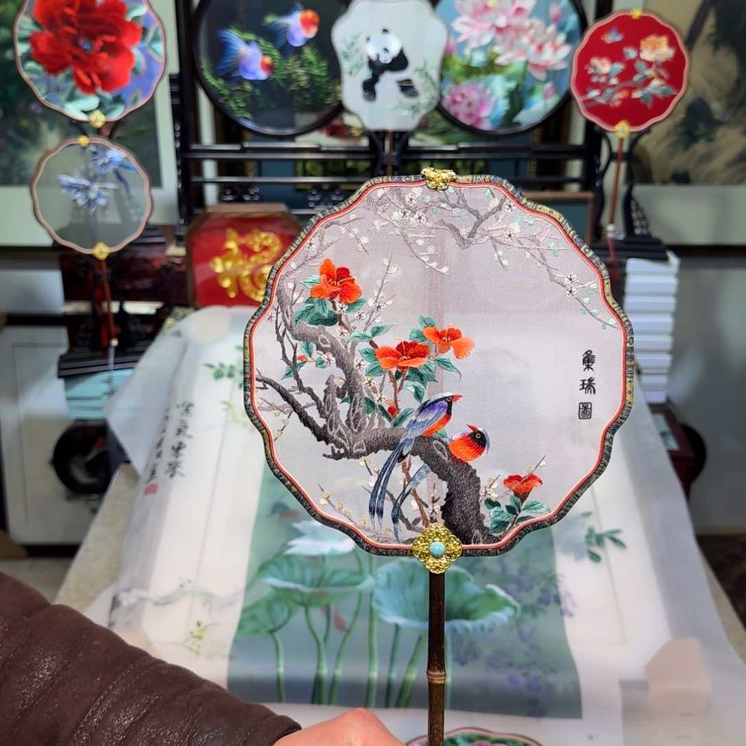 刺绣刺绣工艺精湛