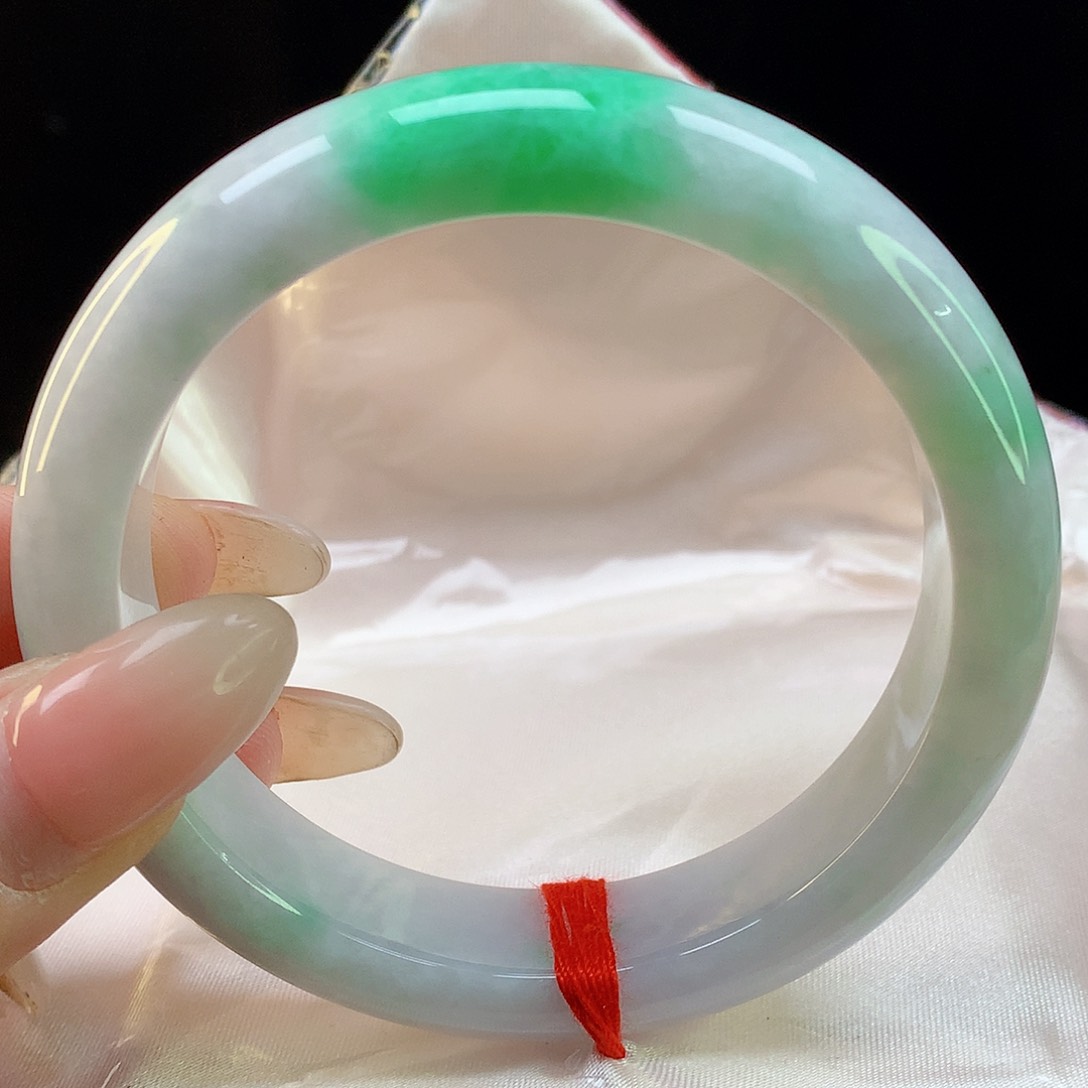 翡翠手镯未镶嵌天然翡翠1009