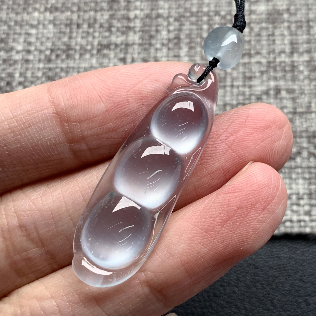 天然缅甸翡翠A货福豆37.6-12.2-5.3 、5.7-6.2-5.6