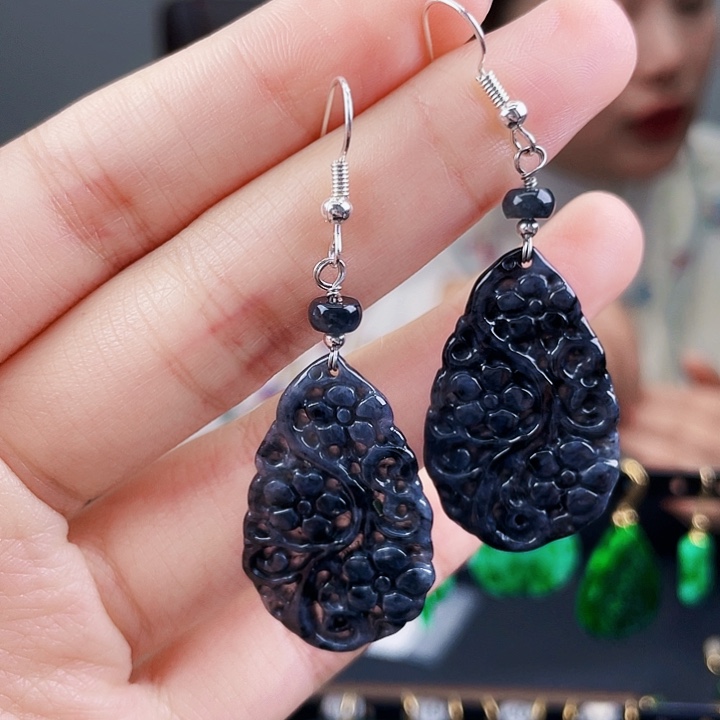 翡翠耳饰未镶嵌饰品