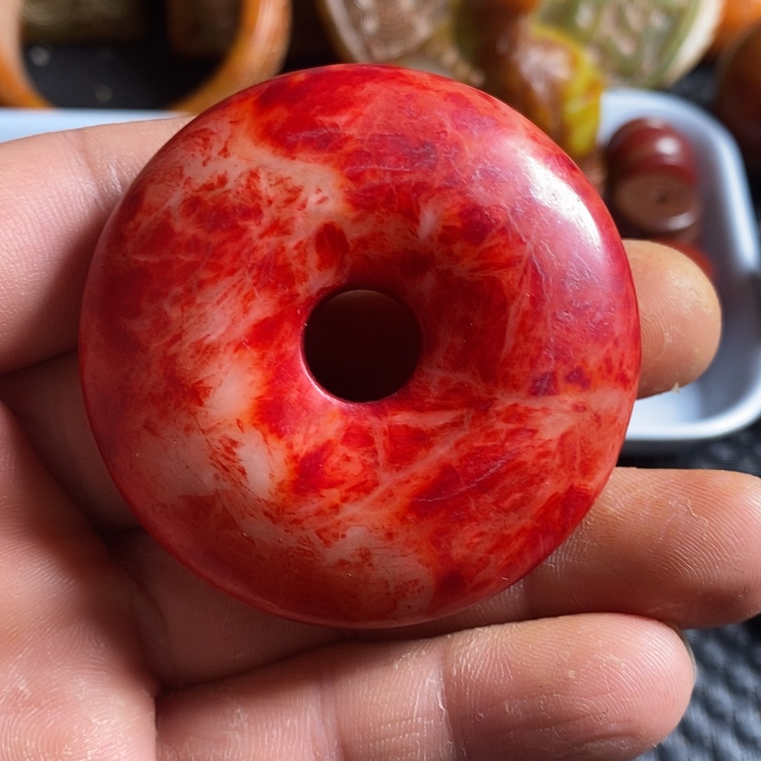 蛇纹石玉合金颈饰