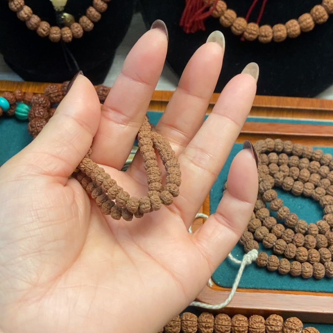 金刚菩提手串D*平细卡6手持
