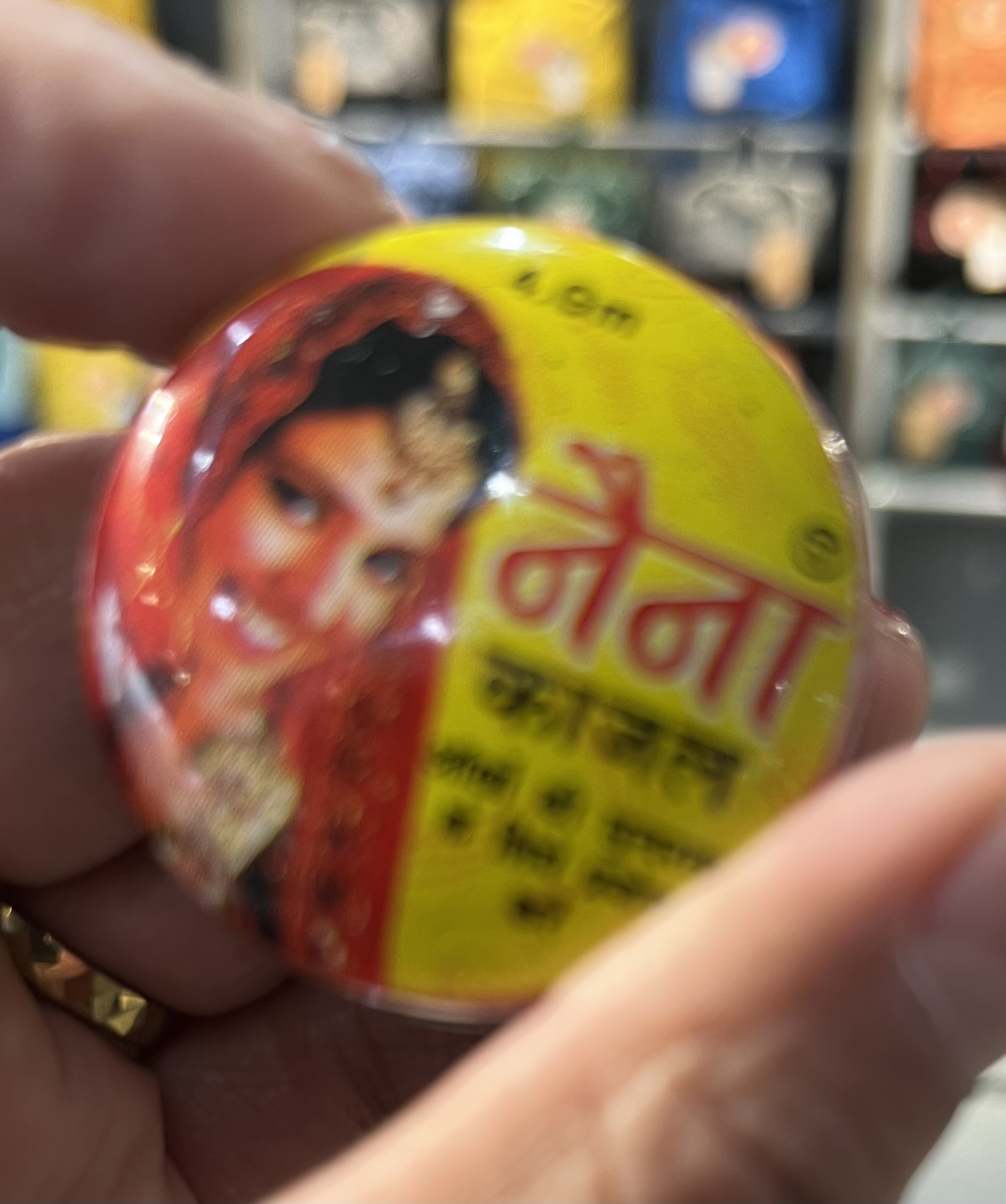 2025年嘎佳毛衣搭配