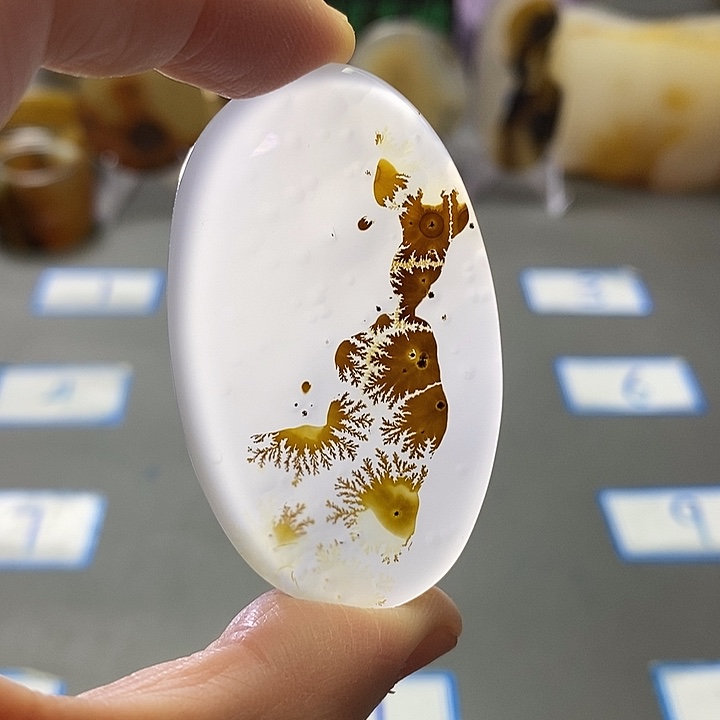 玛瑙/玉髓未镶嵌珠宝半成品