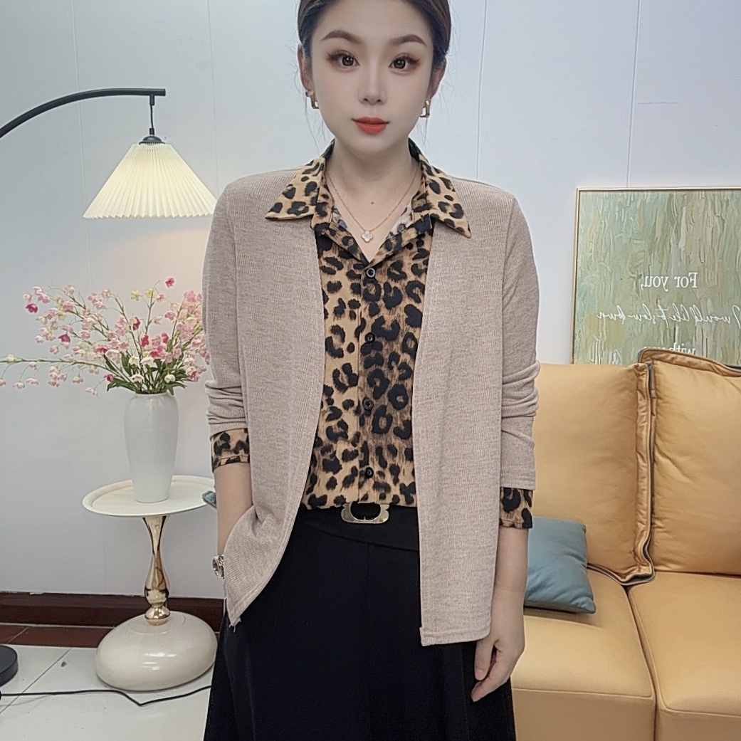 秋季新款豹纹假两件女装新款上衣洋气长袖百搭遮肉显瘦休闲